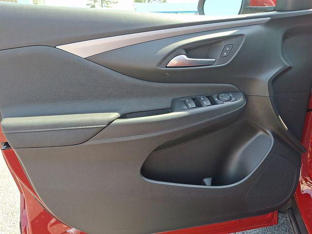 2026 Buick NV Preferred FWD