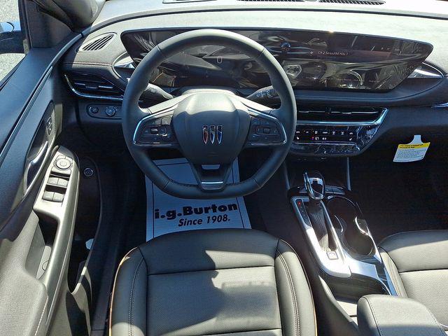 2026 Buick NV Avenir FWD