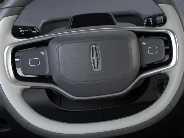 2026 Lincoln Navigator Premiere