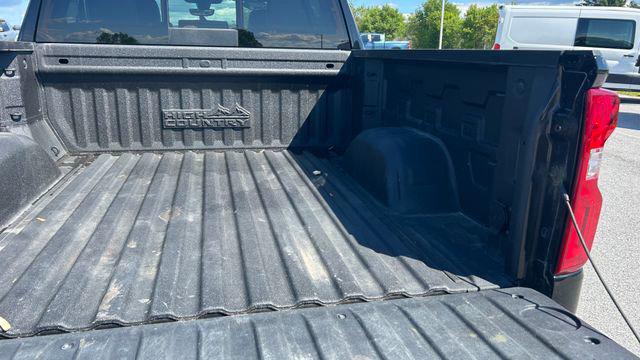 2022 Chevrolet Silverado 1500 4WD Crew Cab Short Bed High Country