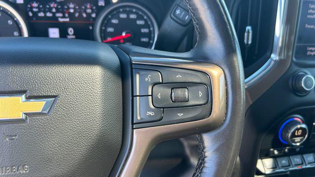 2022 Chevrolet Silverado 1500 4WD Crew Cab Short Bed High Country