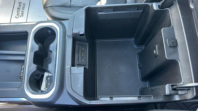 2022 Chevrolet Silverado 1500 4WD Crew Cab Short Bed High Country