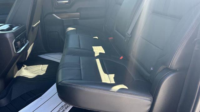 2022 Chevrolet Silverado 1500 4WD Crew Cab Short Bed High Country
