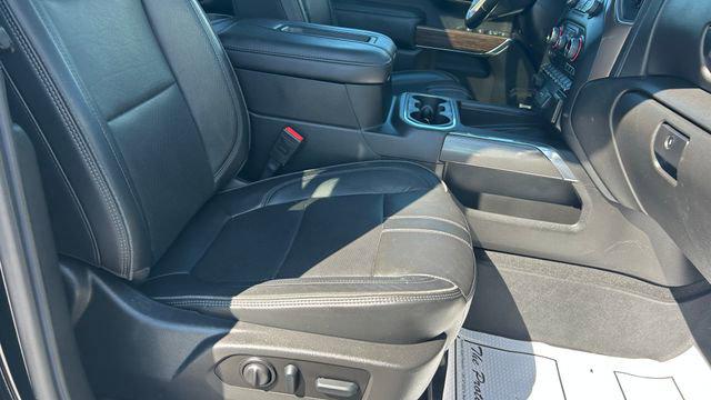 2022 Chevrolet Silverado 1500 4WD Crew Cab Short Bed High Country