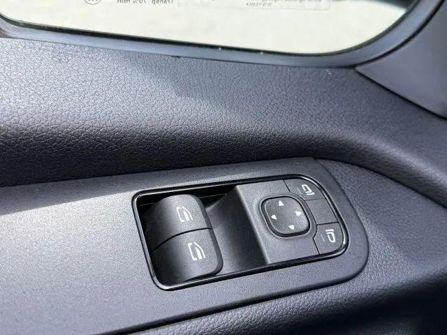 2025 Mercedes-Benz Sprinter 2500 High Roof 4-Cyl Diesel