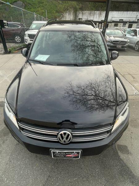 2016 Volkswagen Tiguan S