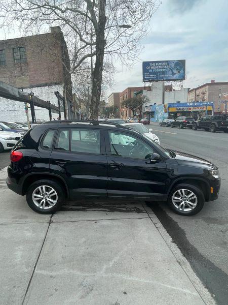 2016 Volkswagen Tiguan S
