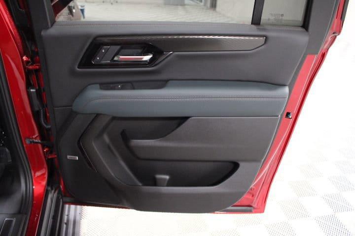 2026 GMC Yukon XL 4WD AT4