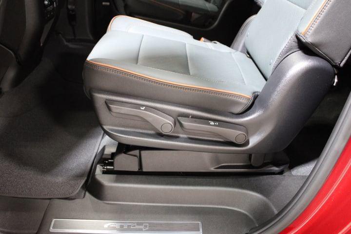 2026 GMC Yukon XL 4WD AT4