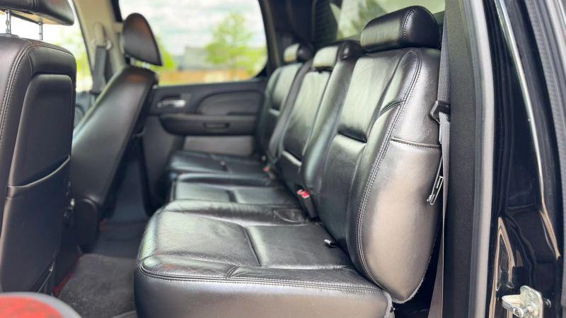 2008 Cadillac Escalade EXT Standard