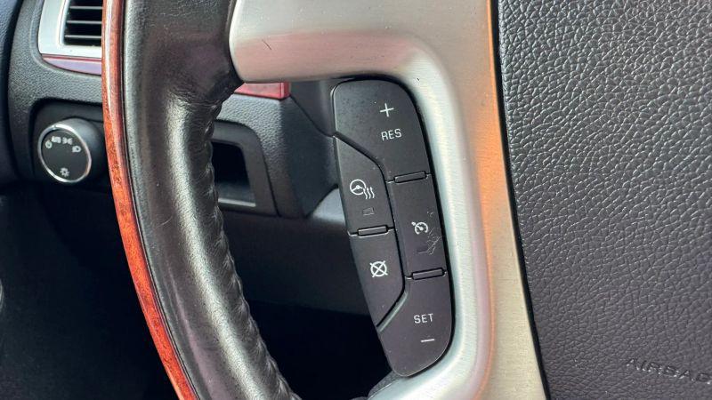 2008 Cadillac Escalade EXT Standard