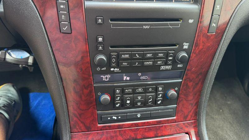 2008 Cadillac Escalade EXT Standard