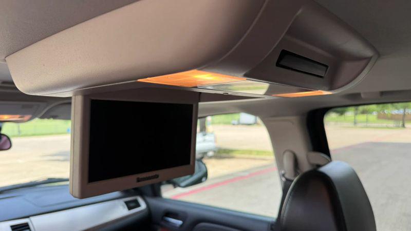 2008 Cadillac Escalade EXT Standard