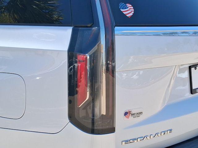 2023 Cadillac Escalade ESV 2WD Premium Luxury