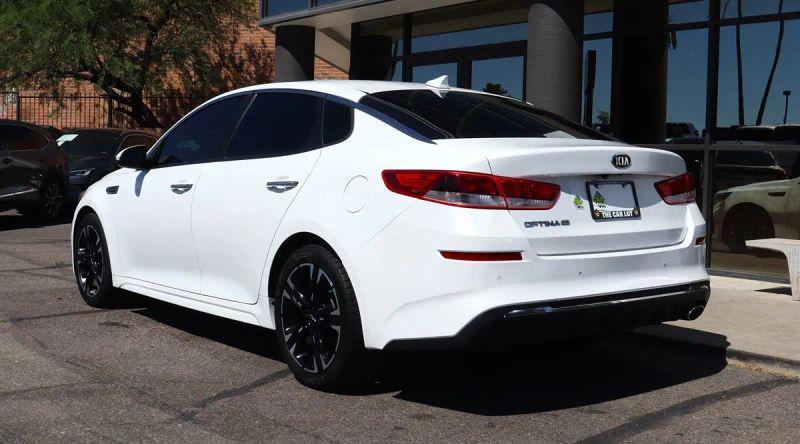 2020 Kia Optima LX