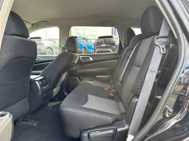 2019 Nissan Pathfinder SV