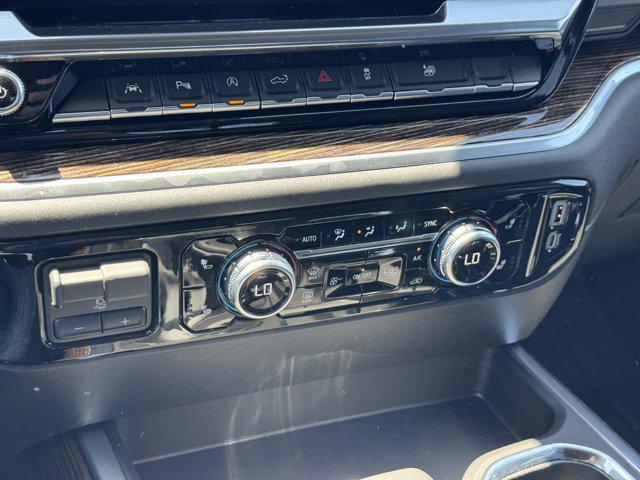 2026 GMC Sierra 1500 Crew Cab, Short Bed, Elevation, RWD