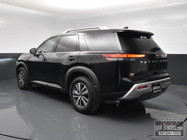 2025 Nissan Pathfinder SL 4WD