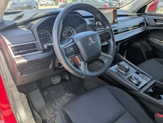 2022 Mitsubishi Outlander ES 2.5 2WD