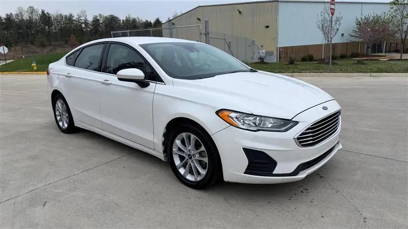 2020 Ford Fusion Hybrid SE