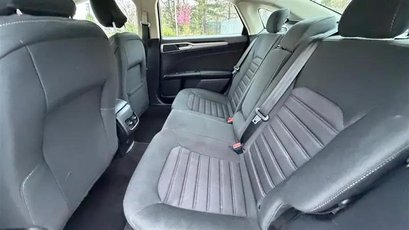 2020 Ford Fusion Hybrid SE