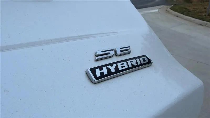 2020 Ford Fusion Hybrid SE