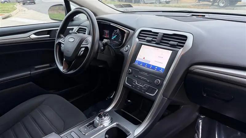 2020 Ford Fusion Hybrid SE