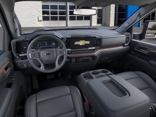 2026 Chevrolet Silverado 2500HD Crew Cab, Standard Bed, LT, 4WD
