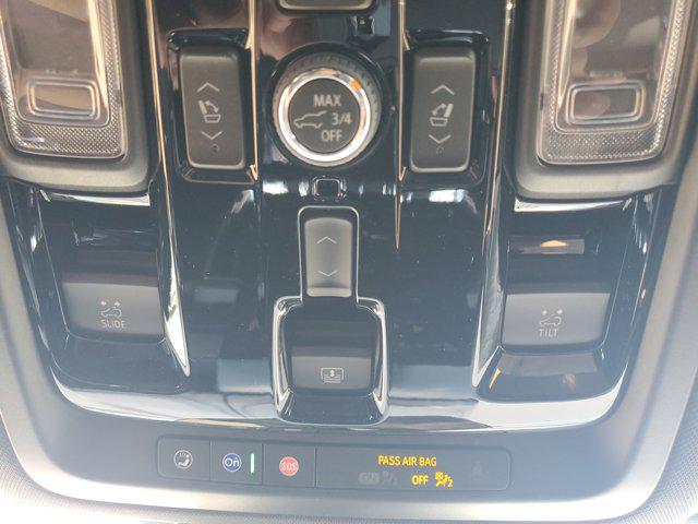 2026 GMC Yukon XL 2WD Elevation