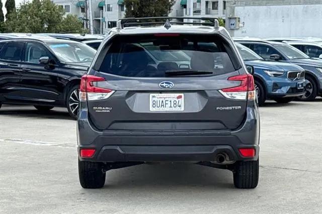 2021 Subaru Forester Premium
