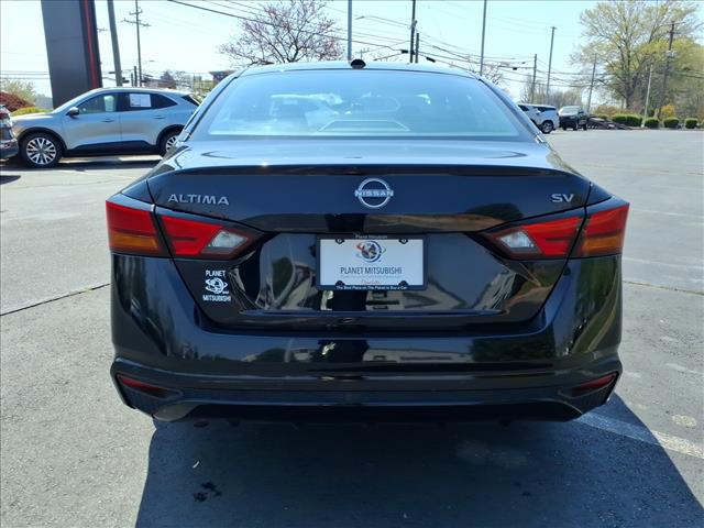 2025 Nissan Altima SV FWD