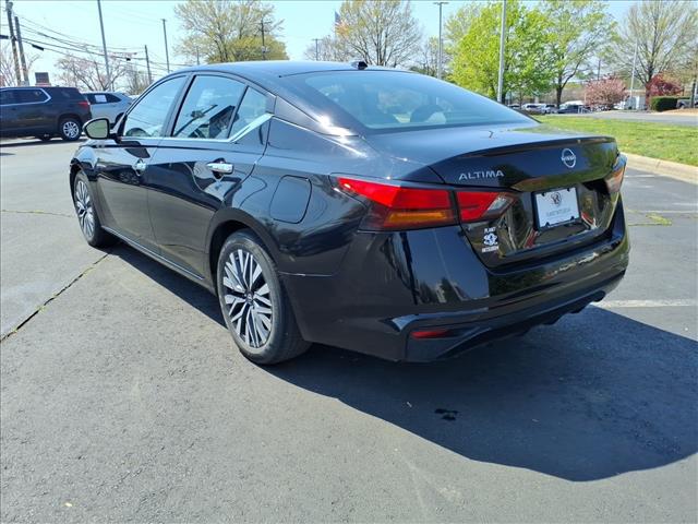 2025 Nissan Altima SV FWD