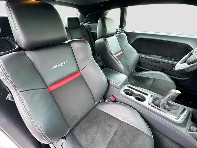 2014 Dodge Challenger SRT8