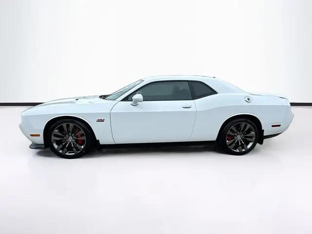 2014 Dodge Challenger SRT8