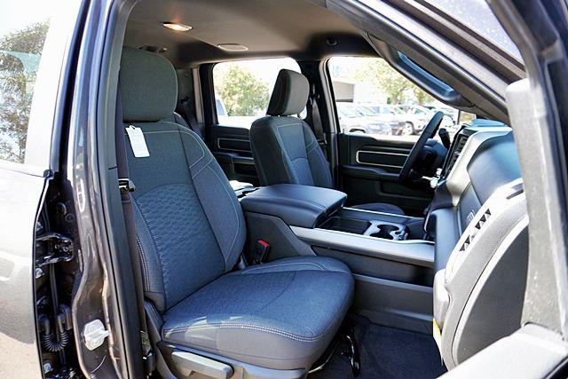 2026 Ram 2500 Big Horn Crew Cab 4x4 6'4" Box