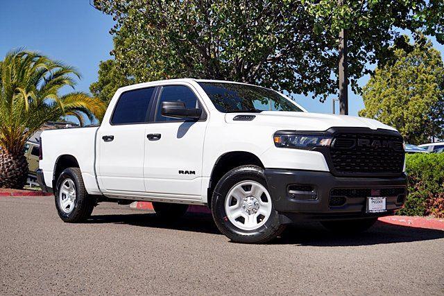 2026 Ram 1500 Tradesman Crew Cab 4x4 5'7" Box