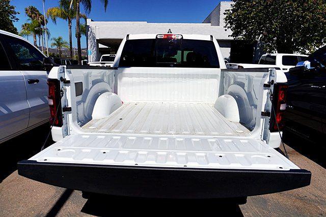 2026 Ram 1500 Tradesman Crew Cab 4x4 5'7" Box
