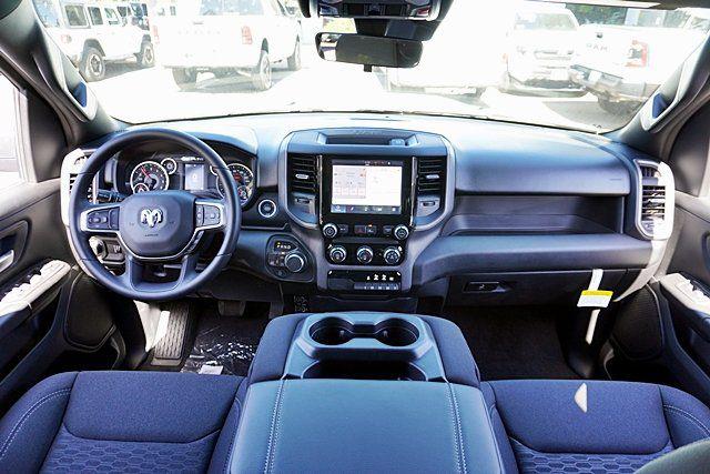 2026 Ram 1500 Tradesman Crew Cab 4x4 5'7" Box