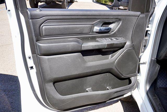 2026 Ram 1500 Tradesman Crew Cab 4x4 5'7" Box