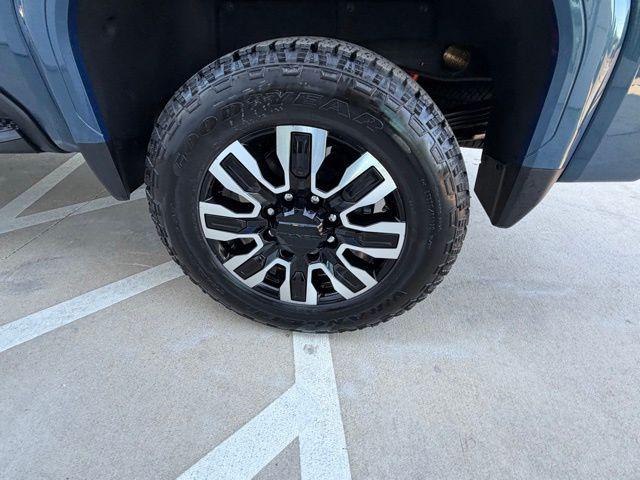 2026 GMC Sierra 2500HD Crew Cab, Standard Bed, Denali Ultimate, 4WD