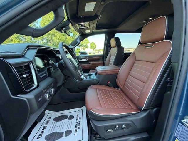 2026 GMC Sierra 2500HD Crew Cab, Standard Bed, Denali Ultimate, 4WD