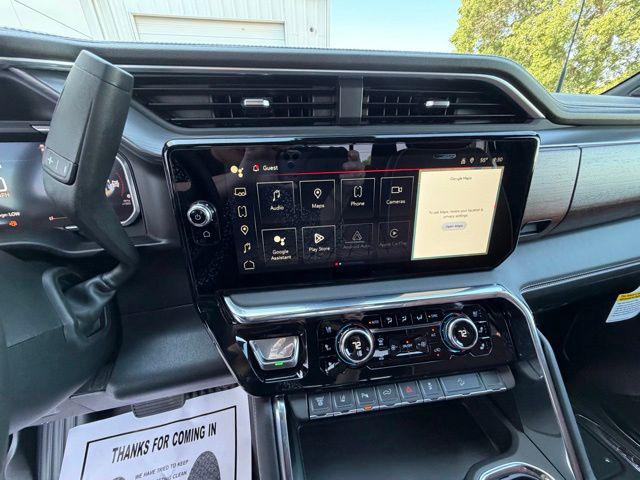 2026 GMC Sierra 2500HD Crew Cab, Standard Bed, Denali Ultimate, 4WD