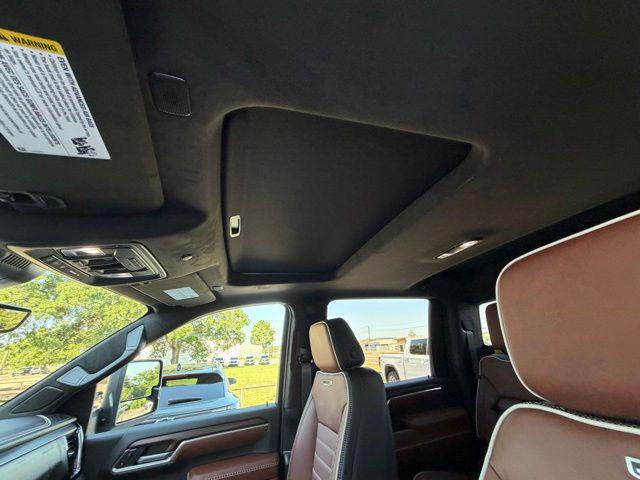 2026 GMC Sierra 2500HD Crew Cab, Standard Bed, Denali Ultimate, 4WD
