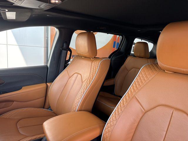 2022 Chrysler Pacifica Hybrid Pinnacle