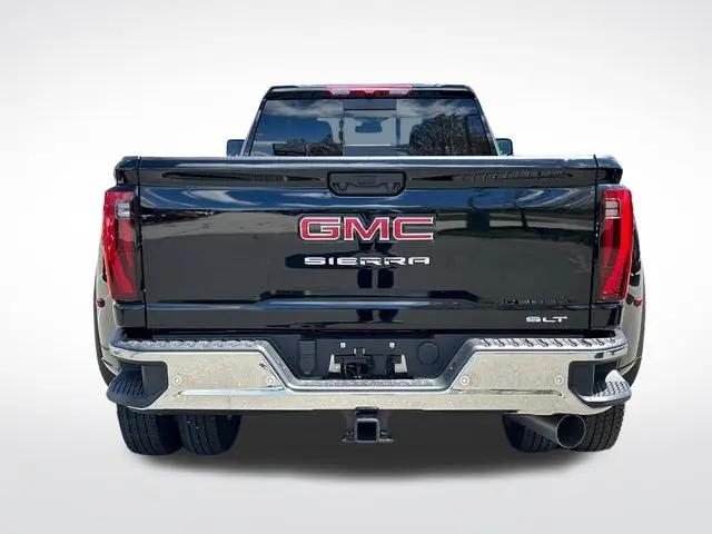 2026 GMC Sierra 3500HD Crew Cab, Long Bed, SLT Dual Rear Wheel, 4WD