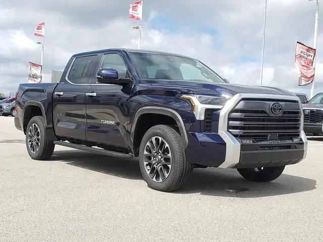 2026 Toyota Tundra Limited CrewMax 5.5' Bed