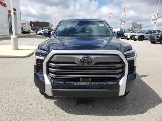 2026 Toyota Tundra Limited CrewMax 5.5' Bed
