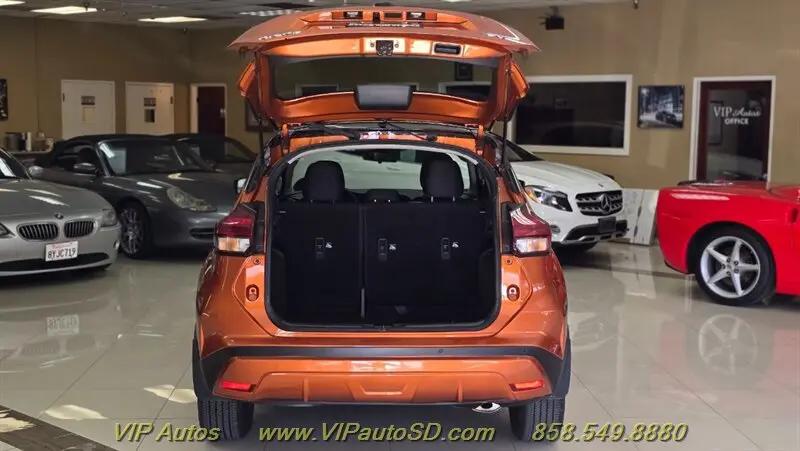 2024 Nissan Kicks SV Xtronic CVT