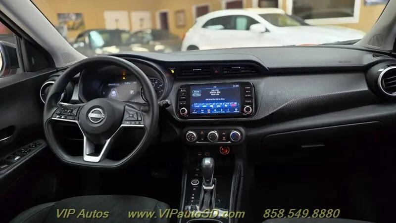 2024 Nissan Kicks SV Xtronic CVT
