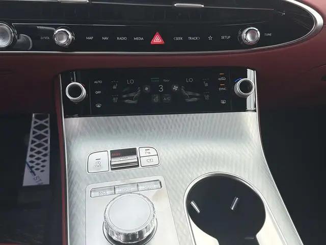 2026 Genesis GV70 2.5T Sport Prestige